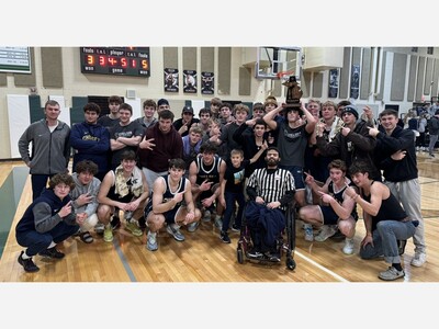 Chelsea Pulls Away for Second Straight District Title