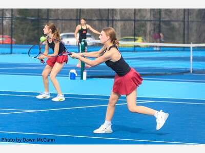 Dexter Tennis Picks Up First Win
